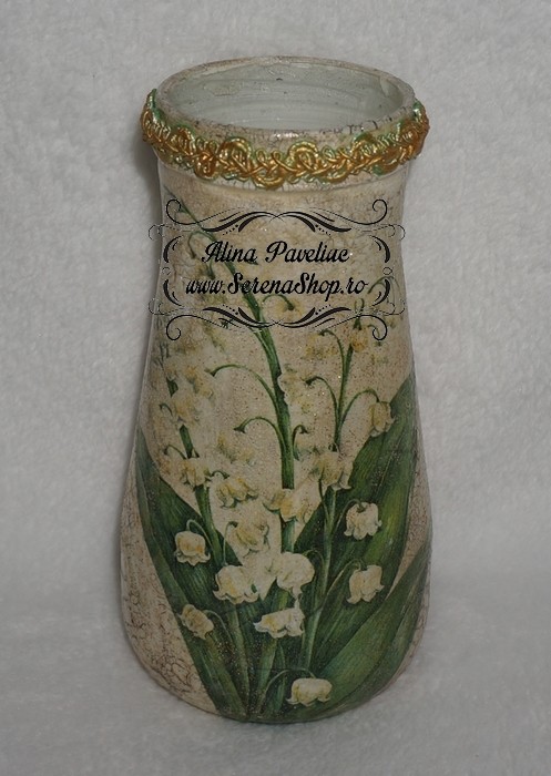 Vaza de sticla decorata LACRAMIOARE