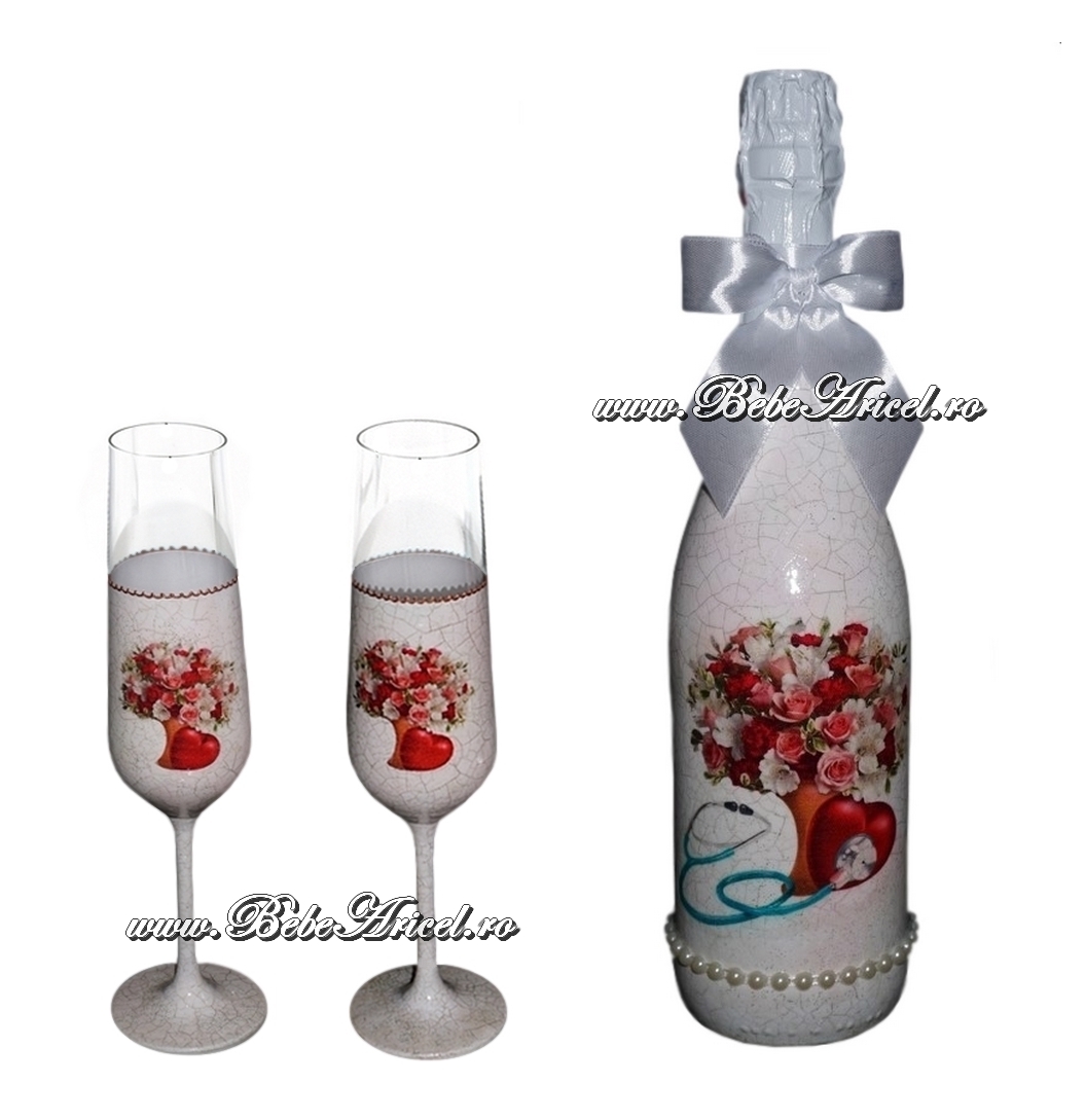 Set personalizat sticla cu sampanie si 2 pahare decorate DOCTOR