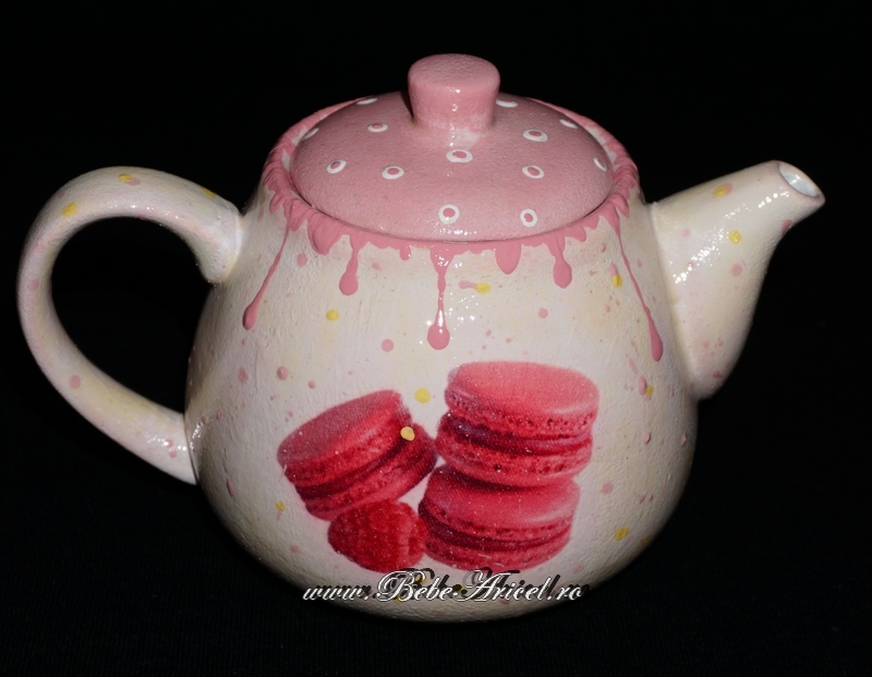 Ceainic de ceramica decorat handmade MACARONS, Serena design