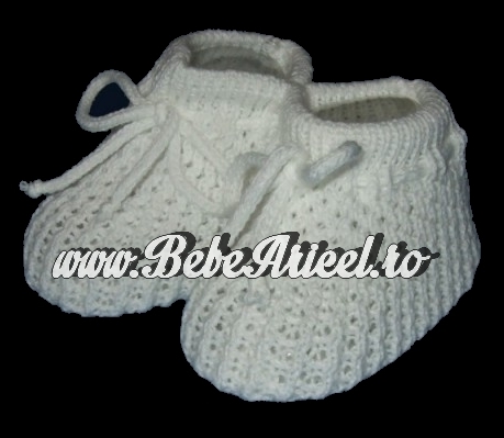 Botosei tricotati pentru botez bebelusi Baby