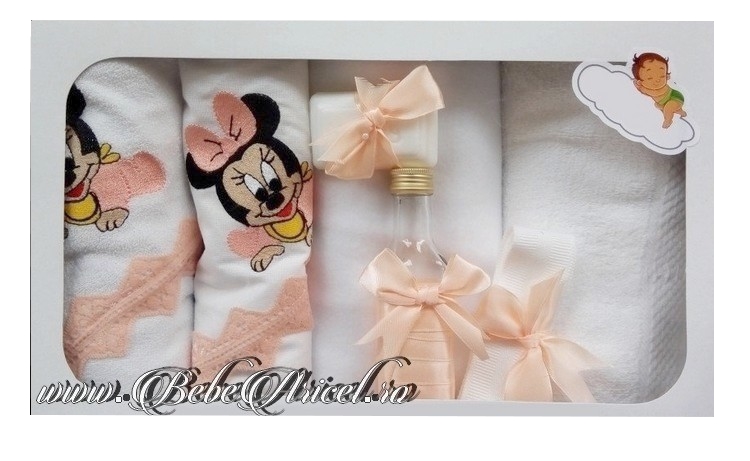 Trusou pentru botez (7 piese) brodat - BABY MINNIE MOUSE