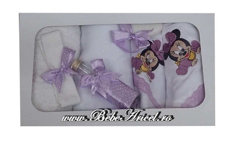 Trusou pentru botez (7 piese) brodat - BABY MINNIE MOUSE