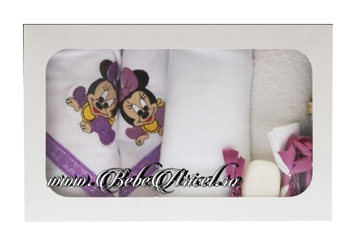 Trusou pentru botez (7 piese) brodat - BABY MINNIE MOUSE