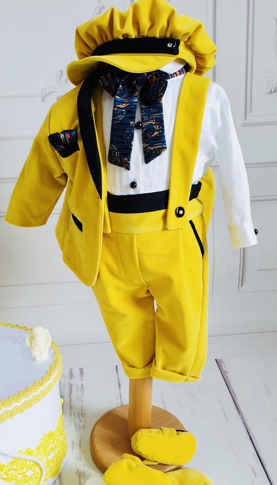 Costum de lux pentru baieti pentru botez, mot, ocazii, sedinte foto ANGEL galben