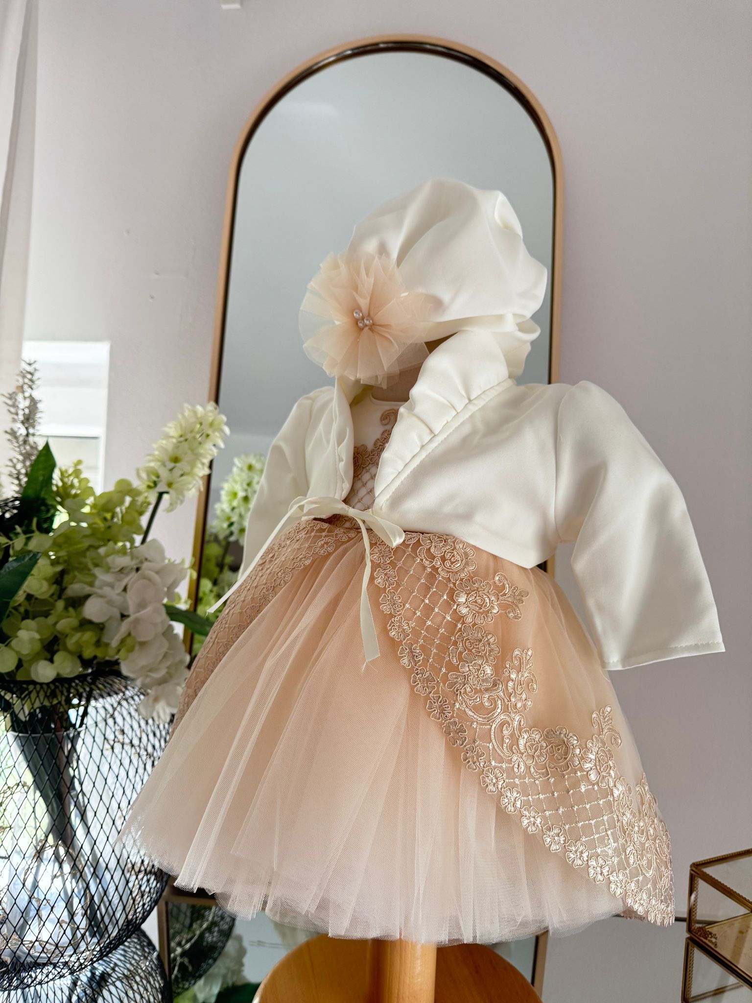 Rochita pentru botez cu bolero si turban CONTESA LUXURY