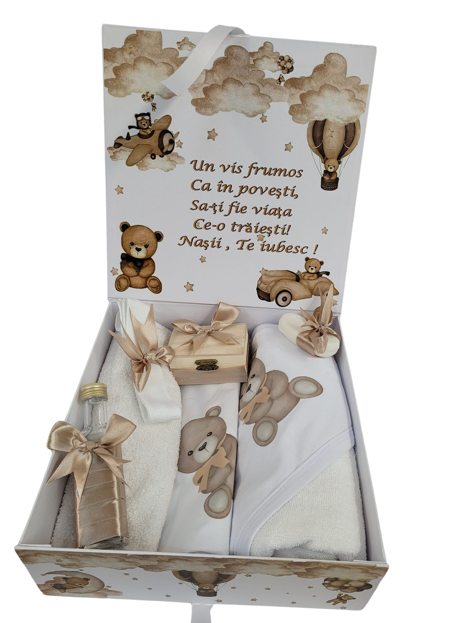 Pachet 8 piese: trusou pentru botez 7 piese si cutie pentru trusou - URSULET PILOT