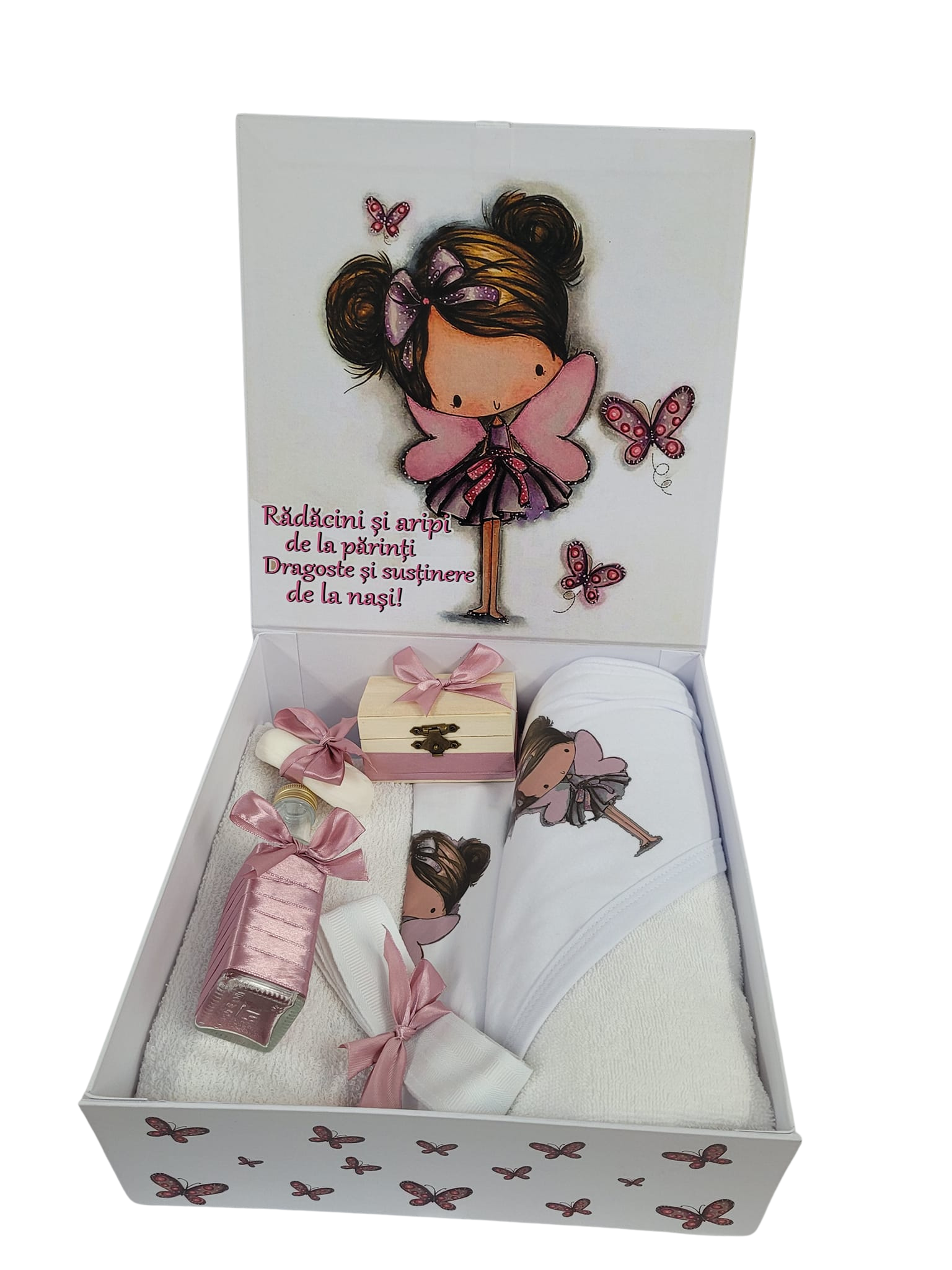 Pachet 8 piese: trusou pentru botez 7 piese si cutie pentru trusou - FAIRY
