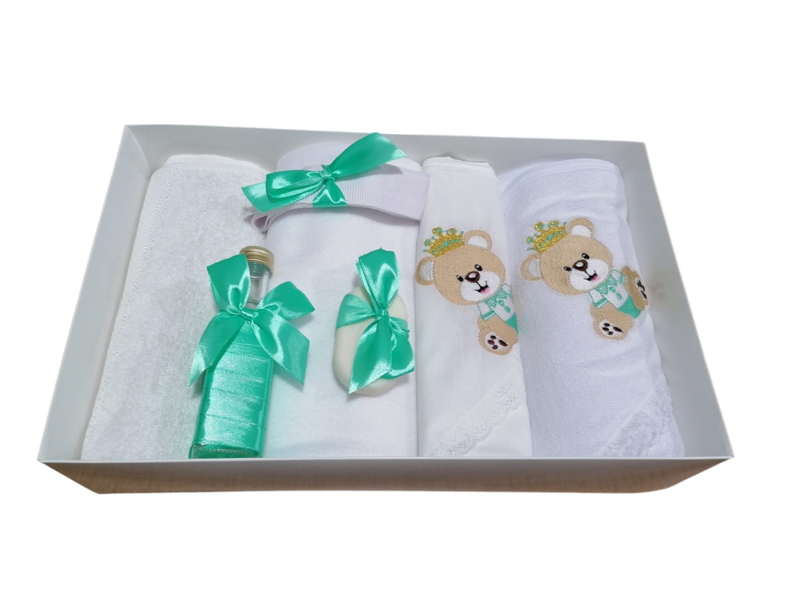 Trusou pentru botez (7 piese) brodat - URSULET PRINT